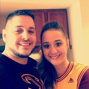 Meet your Posher, Laura jeane